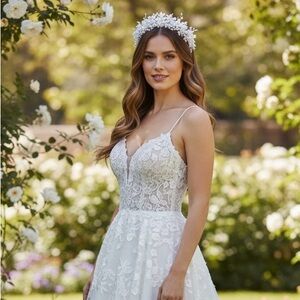 Luxury Handcrafted White Pearl Headpiece – Statement Crown for Bride or Quince